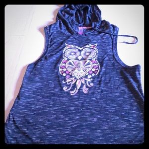 Owl muscle tank with hood